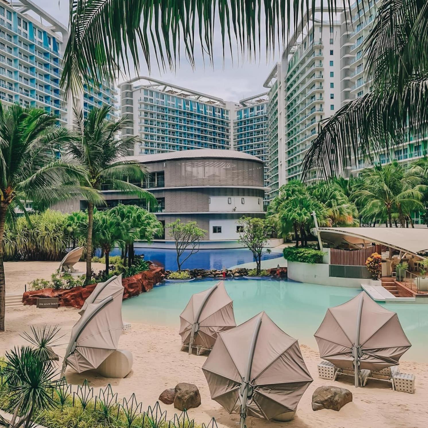 Holiday Escape Philippines Manila Exterior foto